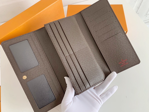 LVコピーウォレット背面デザイン